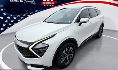 2023 Kia Sportage EX
