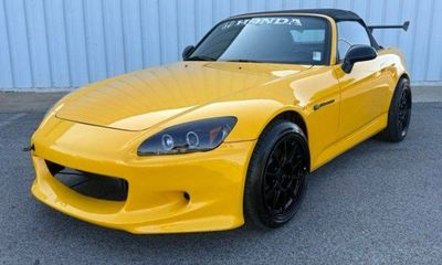 2005 Honda S2000 Roadster