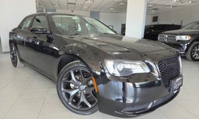 2022 Chrysler 300 Touring