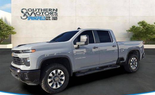2025 Chevrolet Silverado HD Custom