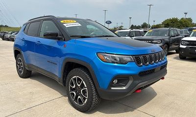 2025 Jeep Compass Trailhawk