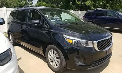 2018 Kia Sedona LX