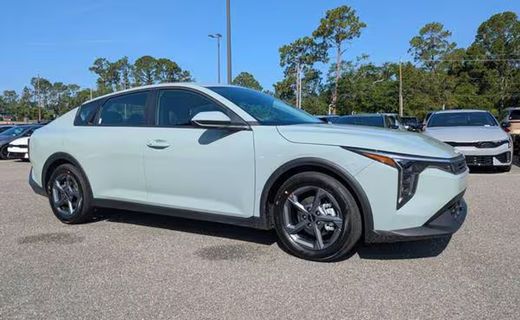 2026 Kia K4