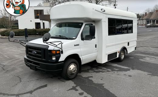 2017 Ford E-350
