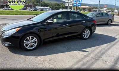 2012 Hyundai Sonata Middle Level