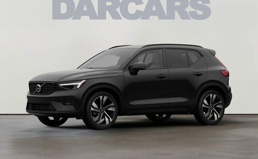 2026 Volvo XC40 Plus Dark