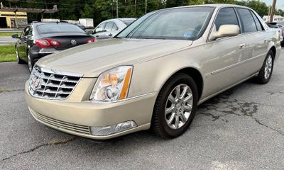 2008 Cadillac DTS Base