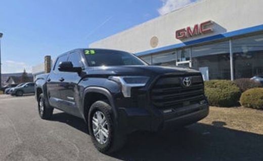 2023 Toyota Tundra SR5