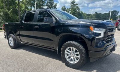 2024 Chevrolet Silverado RST