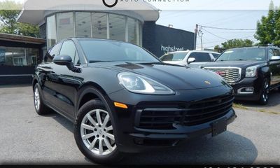 2022 Porsche Cayenne Base