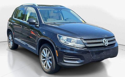 2017 Volkswagen Tiguan 4MOTION Wolfsburg