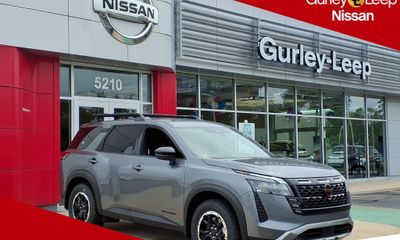 2026 Nissan Pathfinder SV