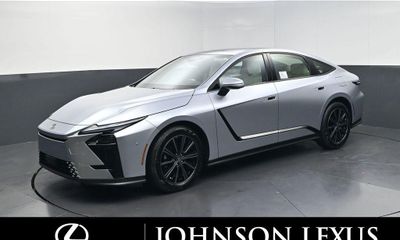 2026 Lexus ES 350H Premium