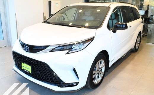 2021 Toyota Sienna XSE