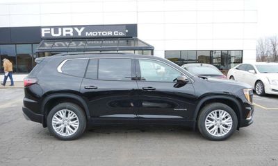 2026 GMC Acadia Elevation