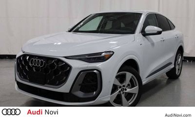 2025 Audi Q5 Quattro Premium Plus