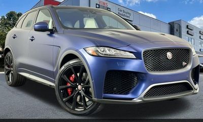 2020 Jaguar F-Pace SVR