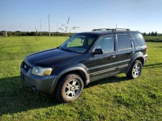 2005 Ford Escape XLT