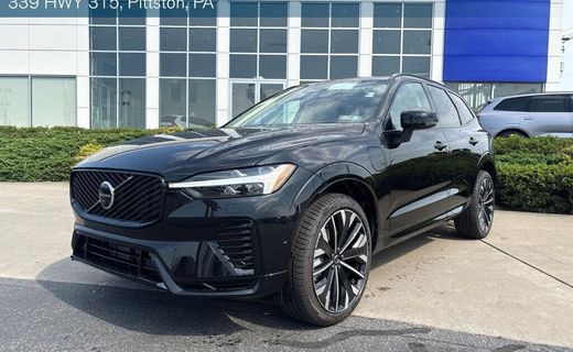 2026 Volvo XC60 Ultra Dark