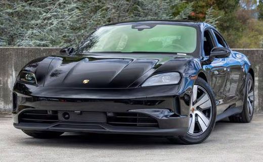 2026 Porsche Taycan