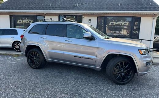 2017 Jeep Grand Cherokee Altitude