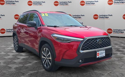 2025 Toyota Corolla Cross XLE