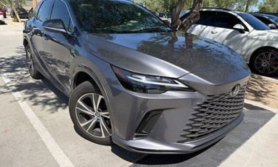 2023 Lexus RX 350H