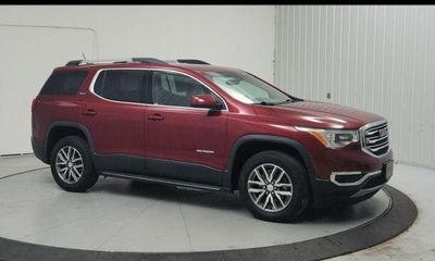 2019 GMC Acadia SLE 2