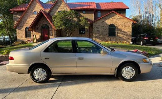 1998 Toyota Camry