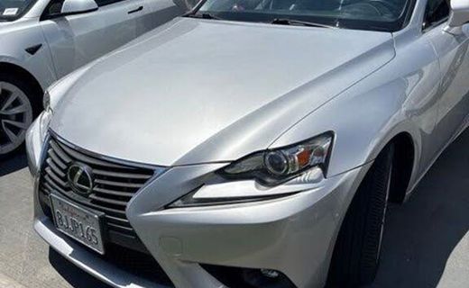 2016 Lexus IS 200T