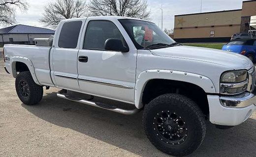 2005 GMC Sierra