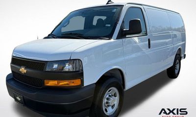 2025 Chevrolet Express 2500