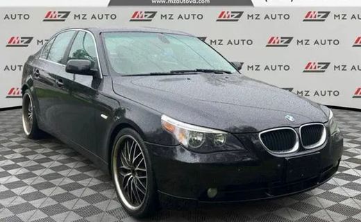2005 BMW 525I