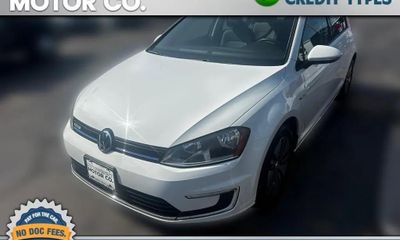2016 Volkswagen E-Golf SE