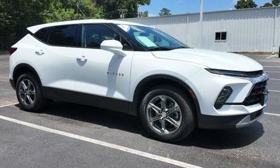 2025 Chevrolet Blazer 2LT