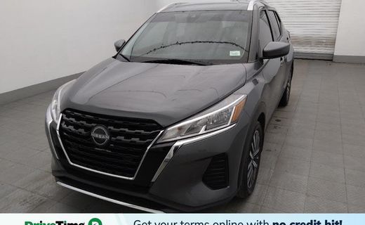 2022 Nissan Kicks SV