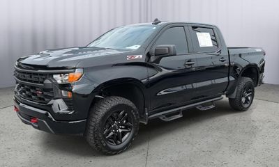 2026 Chevrolet Silverado Trail Boss Custom