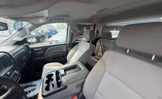 2018 Chevrolet Silverado Custom