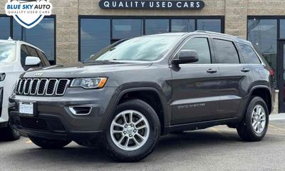 2019 Jeep Grand Cherokee Laredo