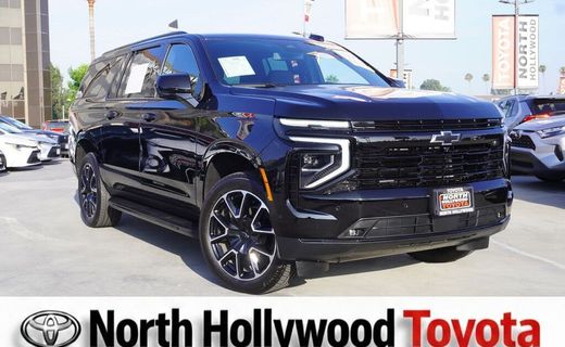 2026 Chevrolet Suburban RST