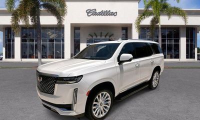 2023 Cadillac Escalade Luxury