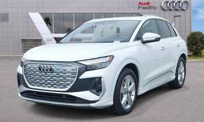 2025 Audi Q4 55 E Tron