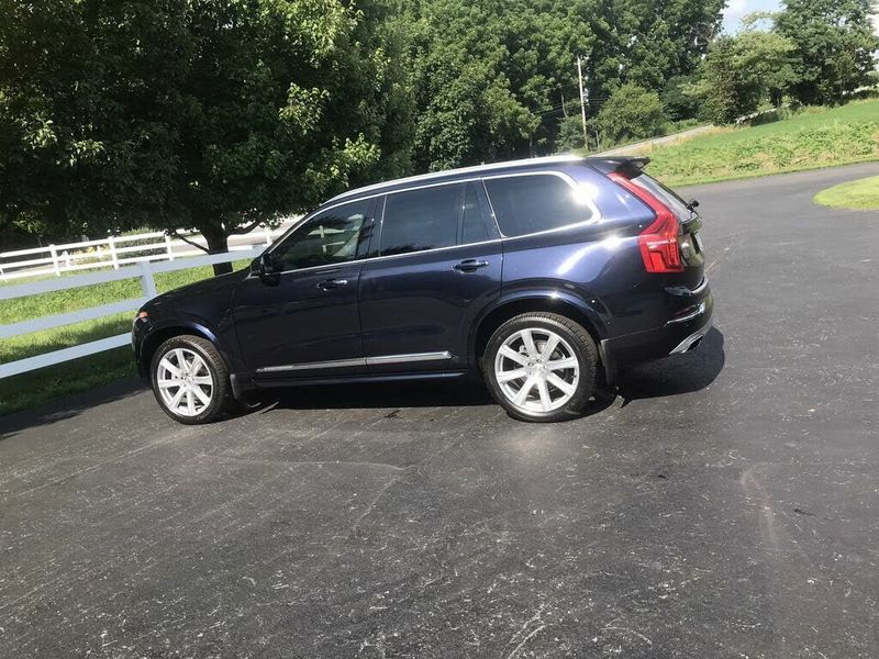 2016 Volvo XC90 — a typically priced live listing
