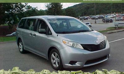 2011 Toyota Sienna Base