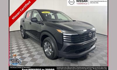 2025 Nissan Kicks MPV S