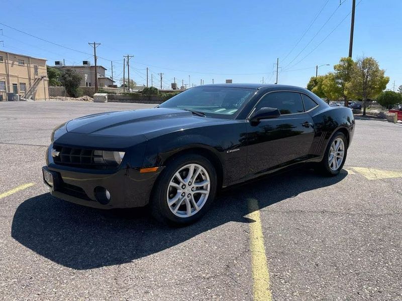 2013 Chevrolet Camaro — a typically priced live listing