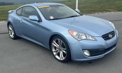 2010 Hyundai Genesis Coupe GLS