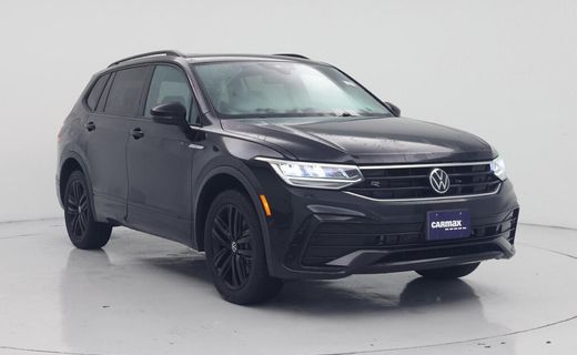 2022 Volkswagen Tiguan 4MOTION SE Black