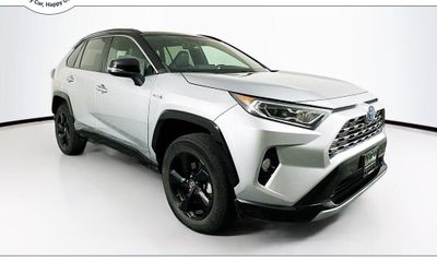 2019 Toyota RAV4 XSE HV