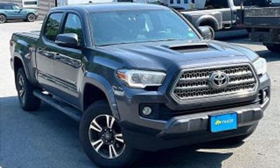 2015 Toyota Tacoma Delux Grade
